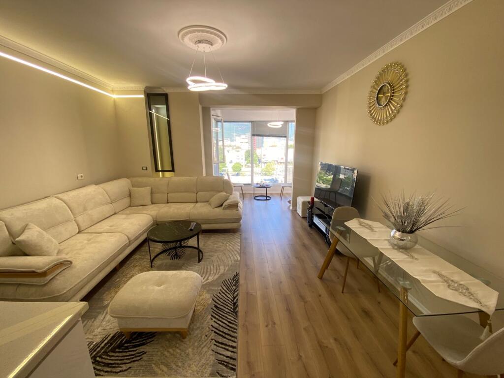 Apartment 1+1 for rent near the Train Station