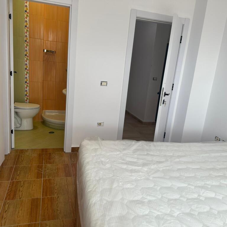 For rent apartment 3+1+2+ veranda in Brryl