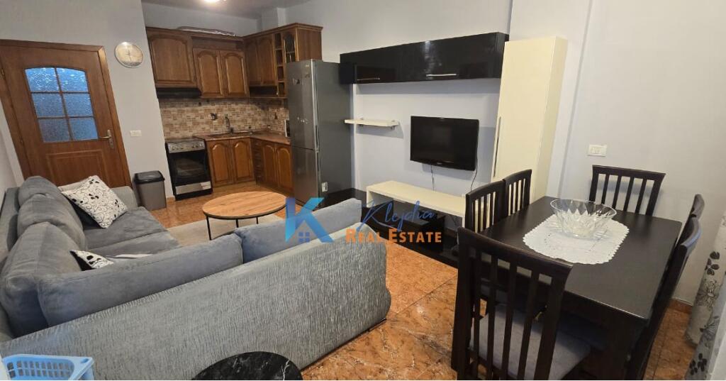 Apartment 1+1 for rent on Kavajes Street, behind the Globe center