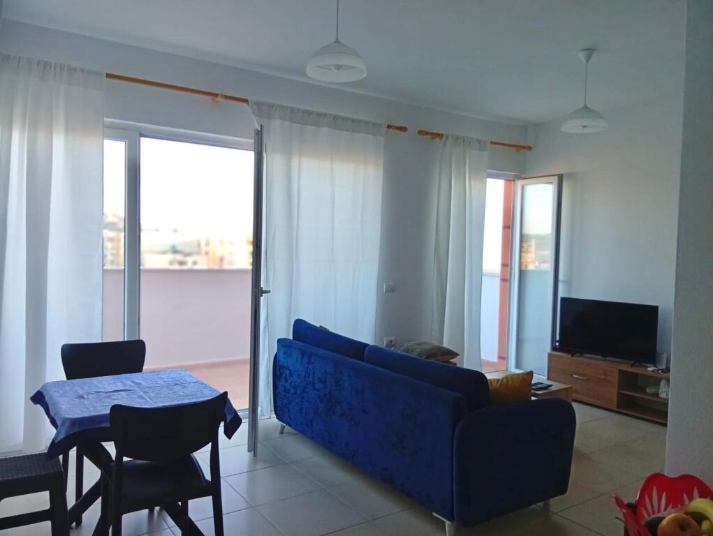 Me Qera: 2+1+2wc📍Kombinat (Pallati i Credins Bank) Kt.6-500€- (175m²)- Pallat I Ri &amp; Buze Rruge