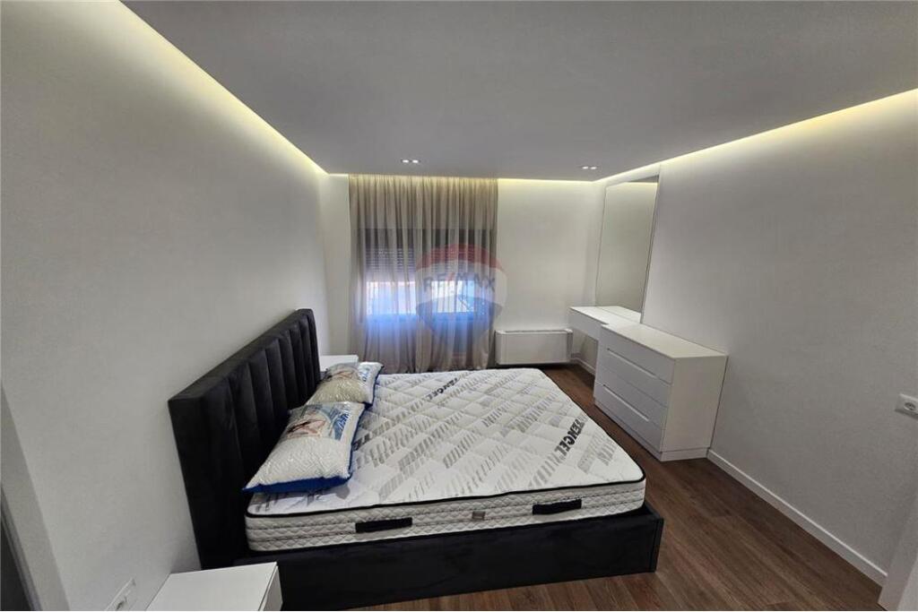 Apartament 2+1 me qira ne Myslym Shyri !