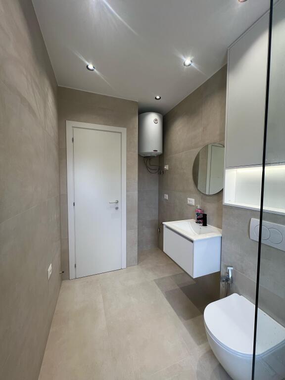 APPARTAMENTO 2+1 IN VENDITA A GOLEM, 250M DAL MARE | 93M2 |140.000€.