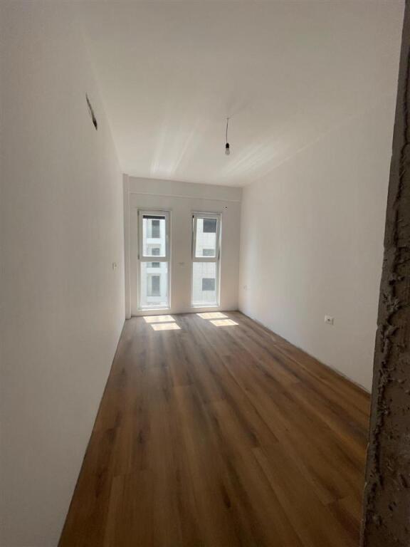SHITET  APARTAMENT GATI PER BANIM 3+1+2 NE PASKUQAN DIELLON REZIDENC  