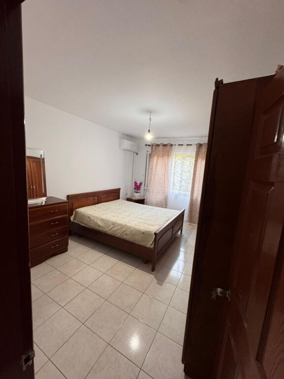 house for rent - Laprak, Blloku Gintash