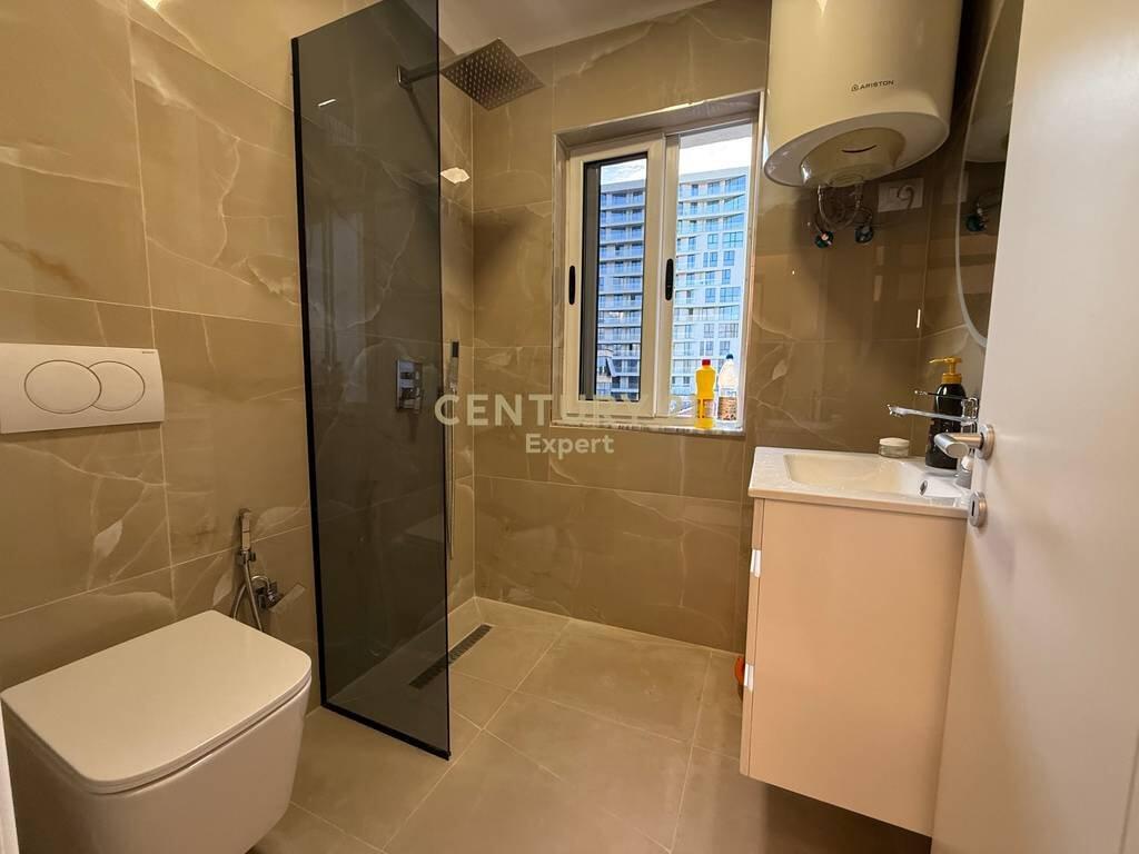Apartament 1+1 per qira ne Rrugen Mine Peza!