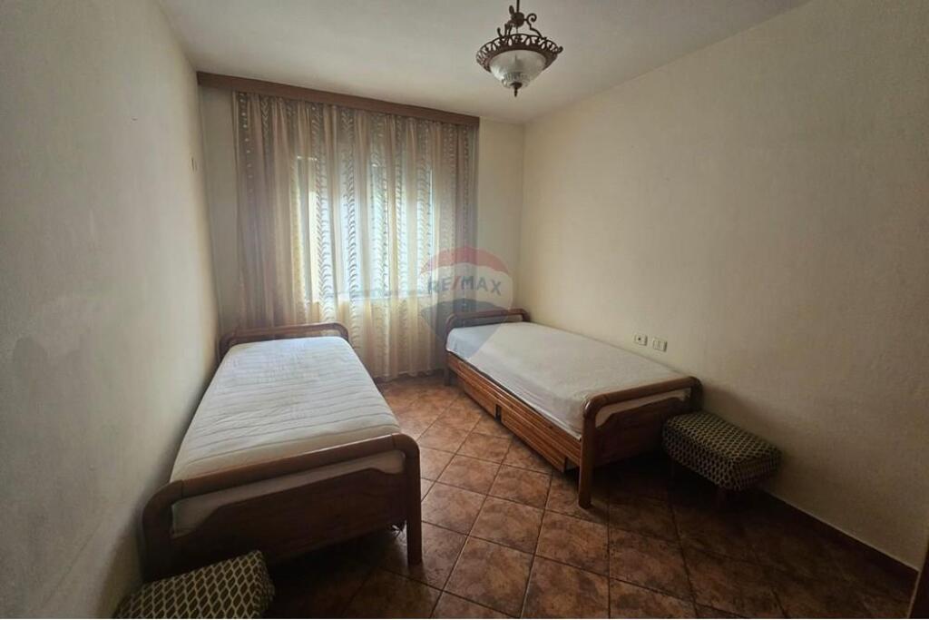 Apartment 2+1+2 for rent in Allias