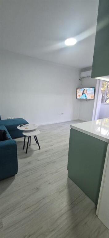 Apartament për qera - rruga Jordan Misja