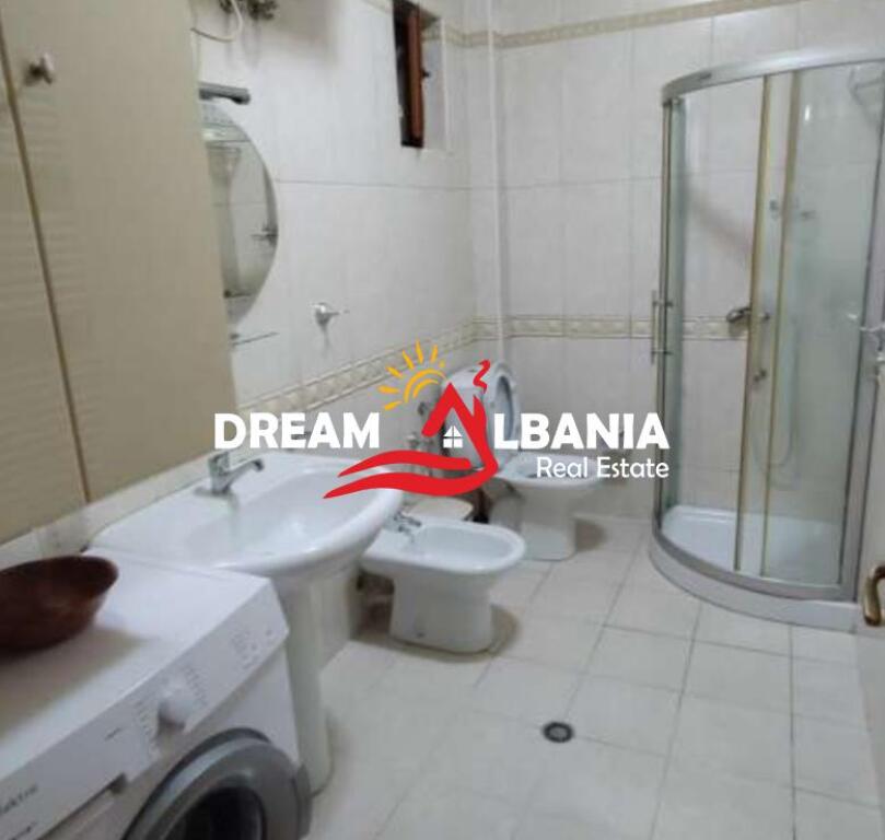 3+1 apartment for rent in the Blloku area near the Faculty of Law in Tirana (ID 4231317)