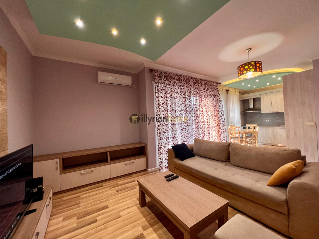 Appartamento 1+1 in affitto, "Pazari i Ri", Tirana