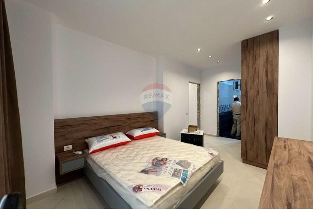 Apartament 2+1+2 tualete, ne Astir, prane Well.