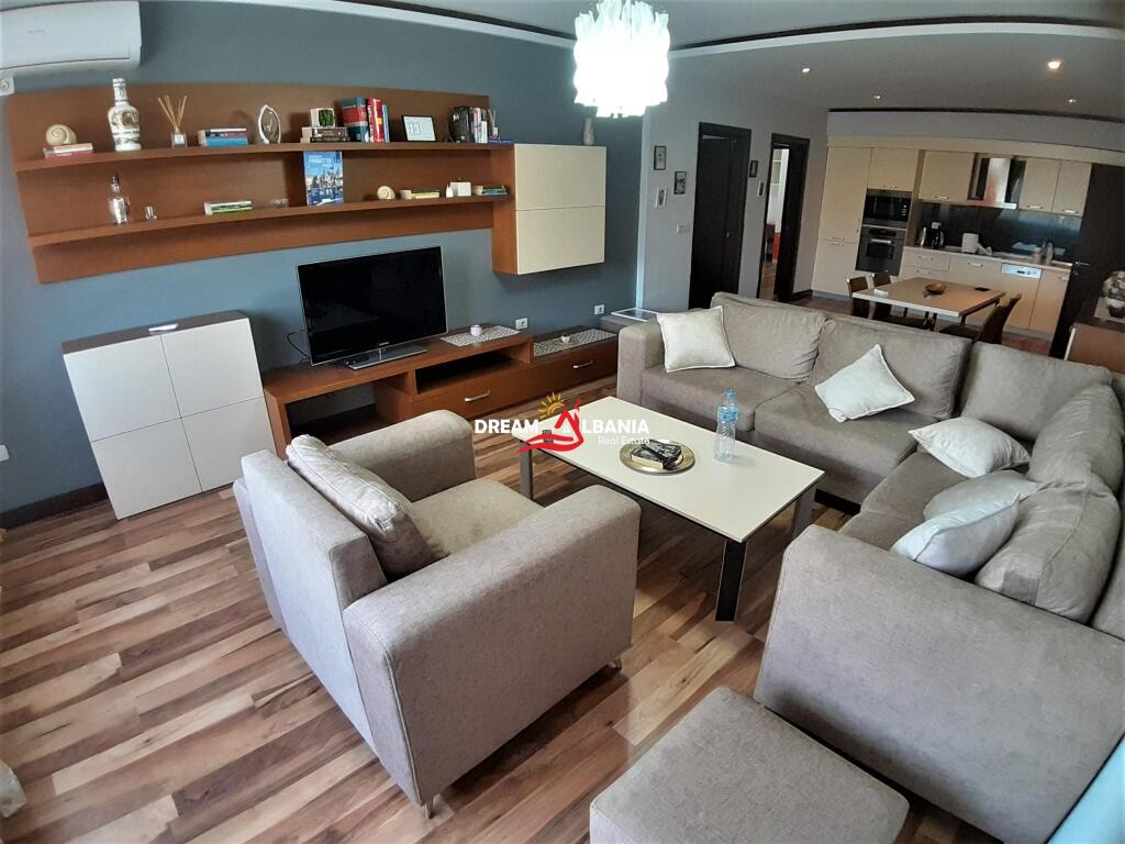 2+1 apartments for rent on Elbasani Street, near the Air Albania stadium in Tirana (ID 42211103)