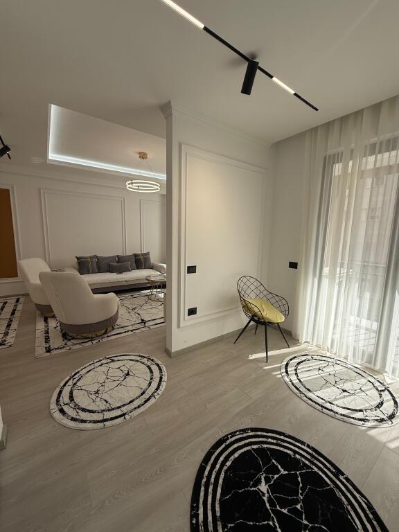 ✨ Apartament modern me QIRA te Urban Gate – Astir ✨