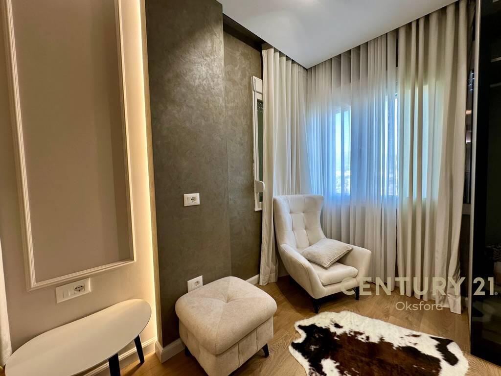 Esclusivo! Duplex moderno in affitto vicino al Lago Secco!