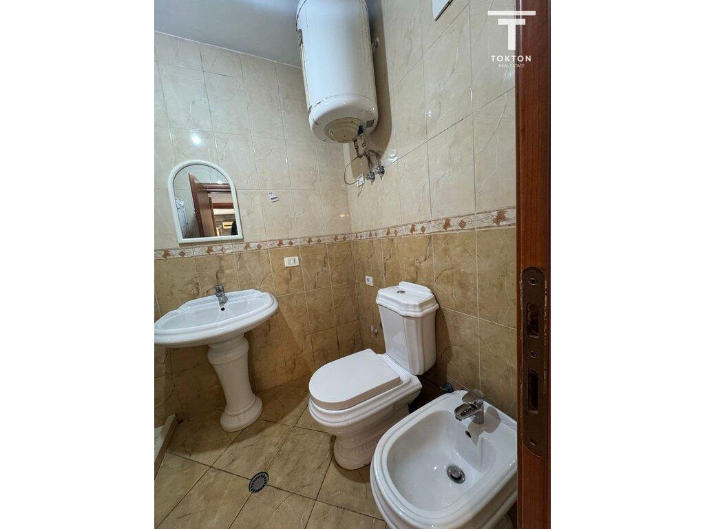 IN VENDITA, APPARTAMENTO 2+1, VIA KAVAJËS, TIRANA