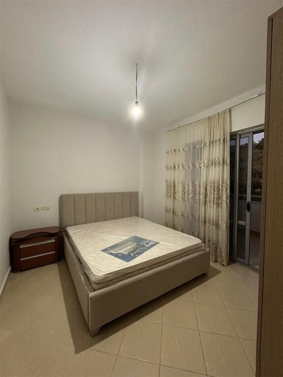 At Te fresku near the 3D buildings, 1+1 is for rent