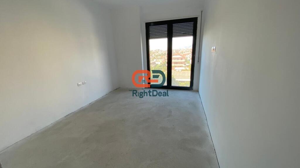 Okazion! Tek Primo Rezidence, Shitet Apartament 2+1, Ne Ndertim Te Perfunduar !!
