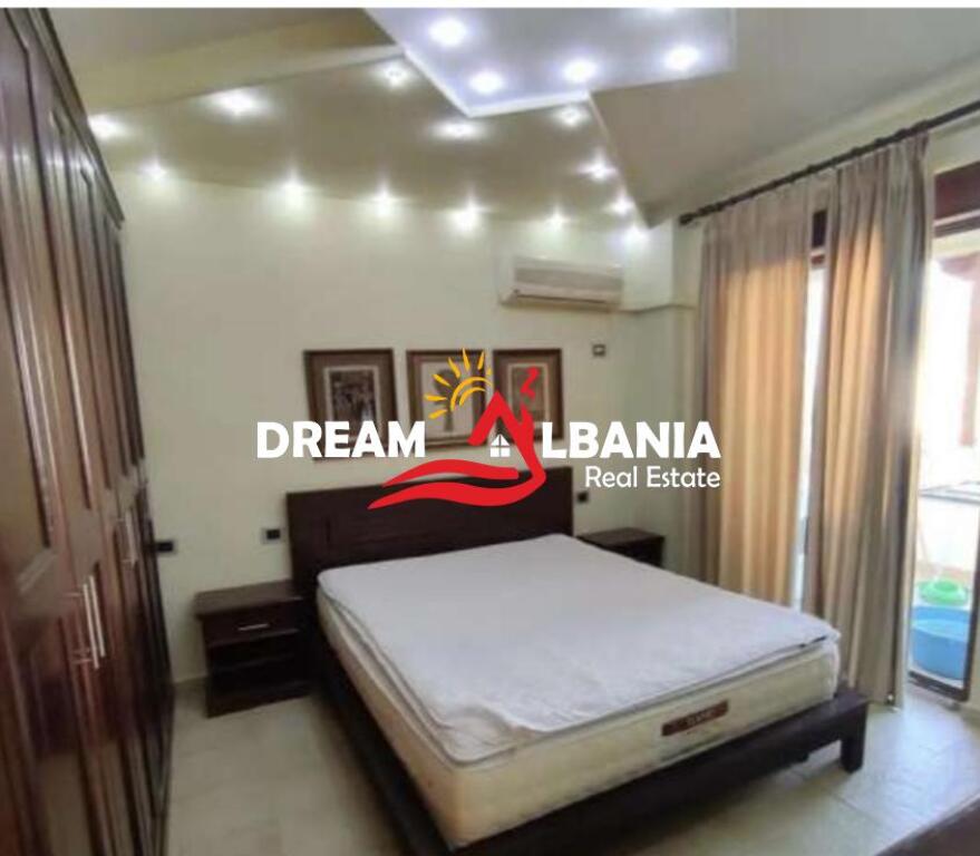3+1 apartment for rent in the Blloku area near the Faculty of Law in Tirana (ID 4231317)