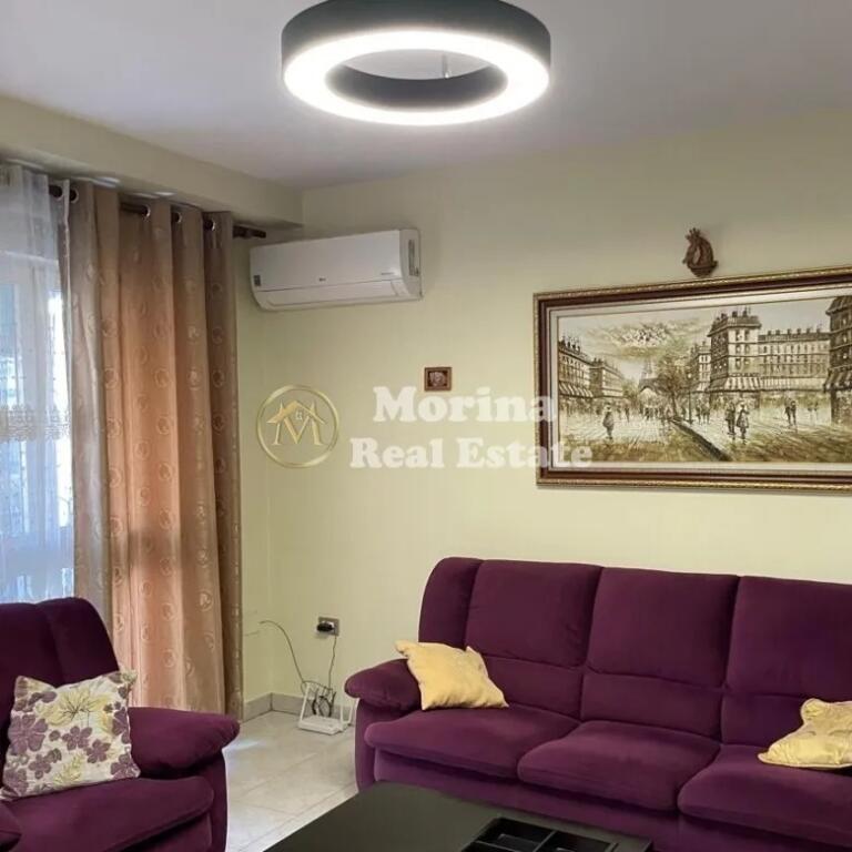 Qera, Apartament, 1+1, Qender , 700 euro/muaj