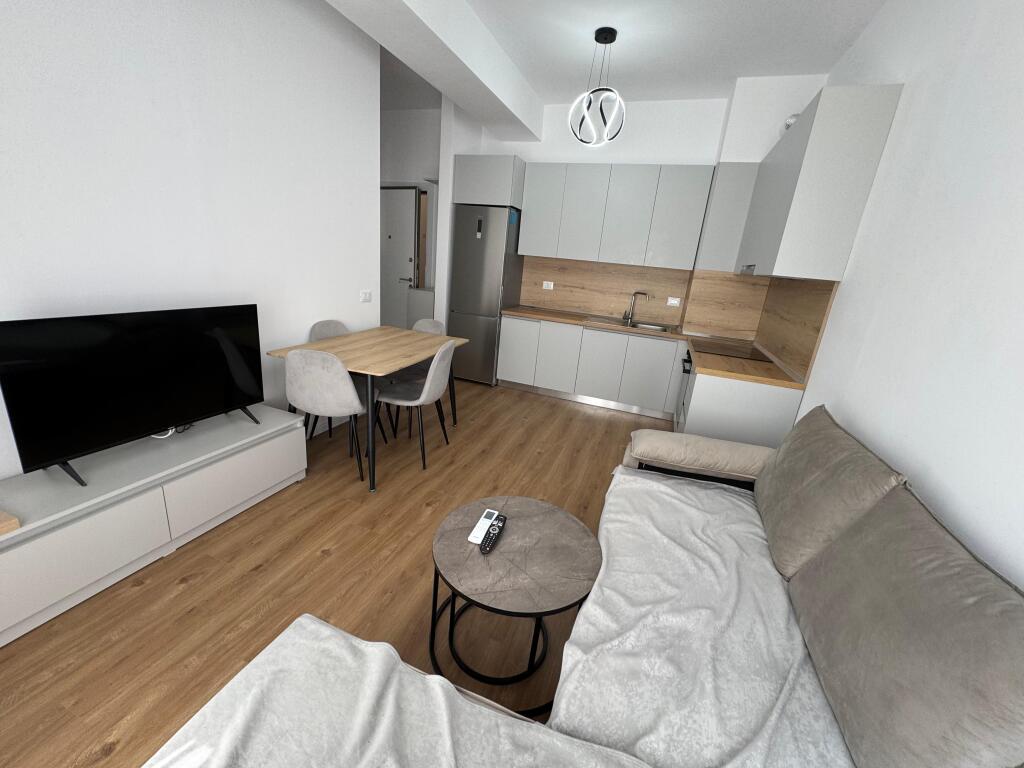 🚪Apartment 1+1 for rent  📍Address: Ali Demi Kaimi Complex 💶Price: 400€