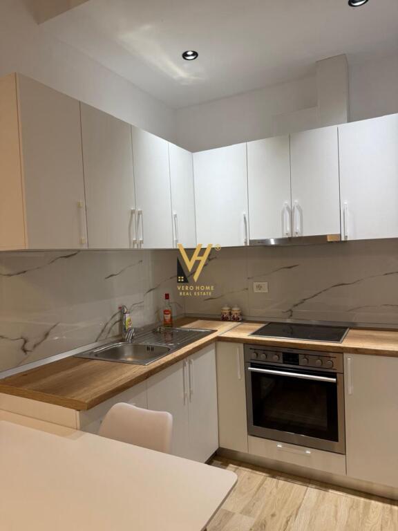 FOR RENT ENTRANCE 1+1 IN YZBERISHT 40,000 LEKE
