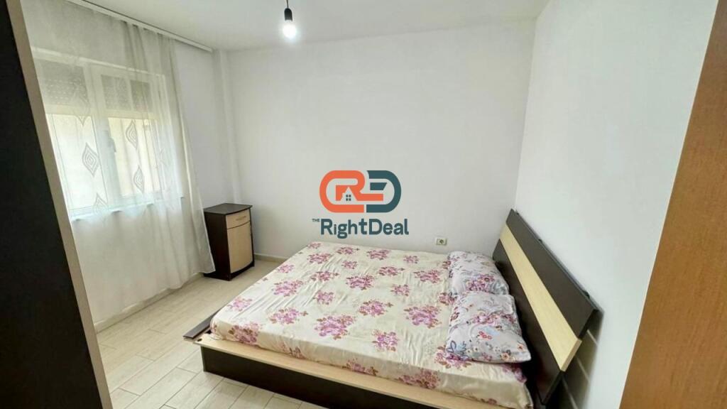 Tek Kompleksi Malajzian, Jepet Me Qira Apartament 2+1, I Mobiluar Me Planimetri Te Rregullt!!
