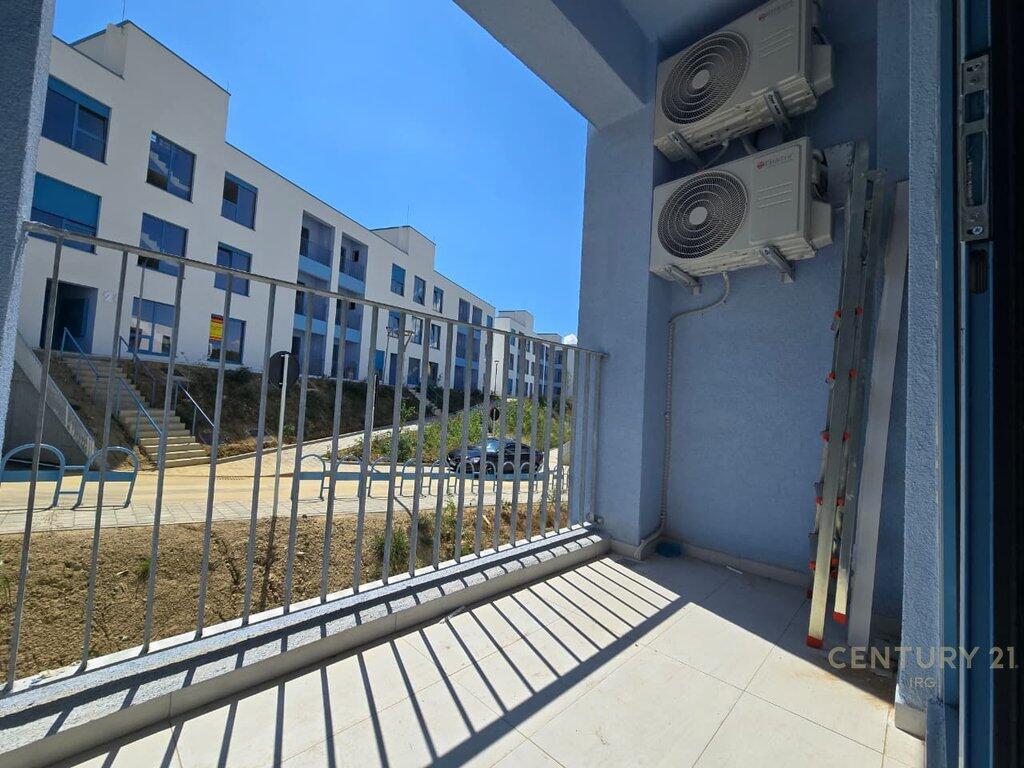 Ne zonen e freskut jepet apartament 1+1 tek kompleksi Kontakt!