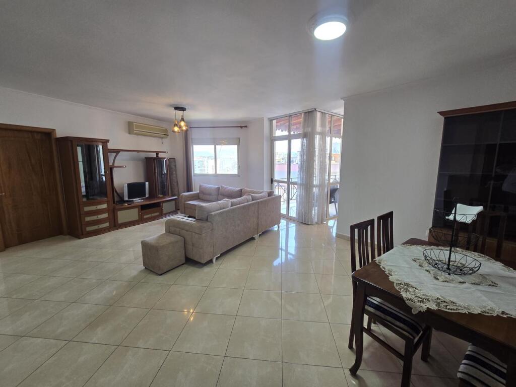 Modern Apartment 2+1 for Rent - Barrikadave Street, 