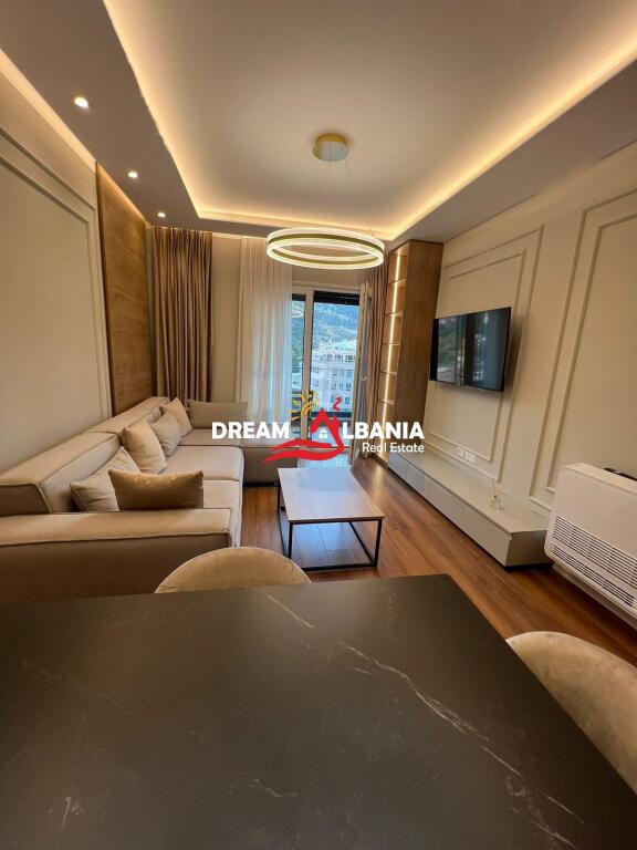 Super Apartament 2+1+2+post parkimi me qera te Kodra e Diellit prane Kopshtit Botanik (ID 42214971).