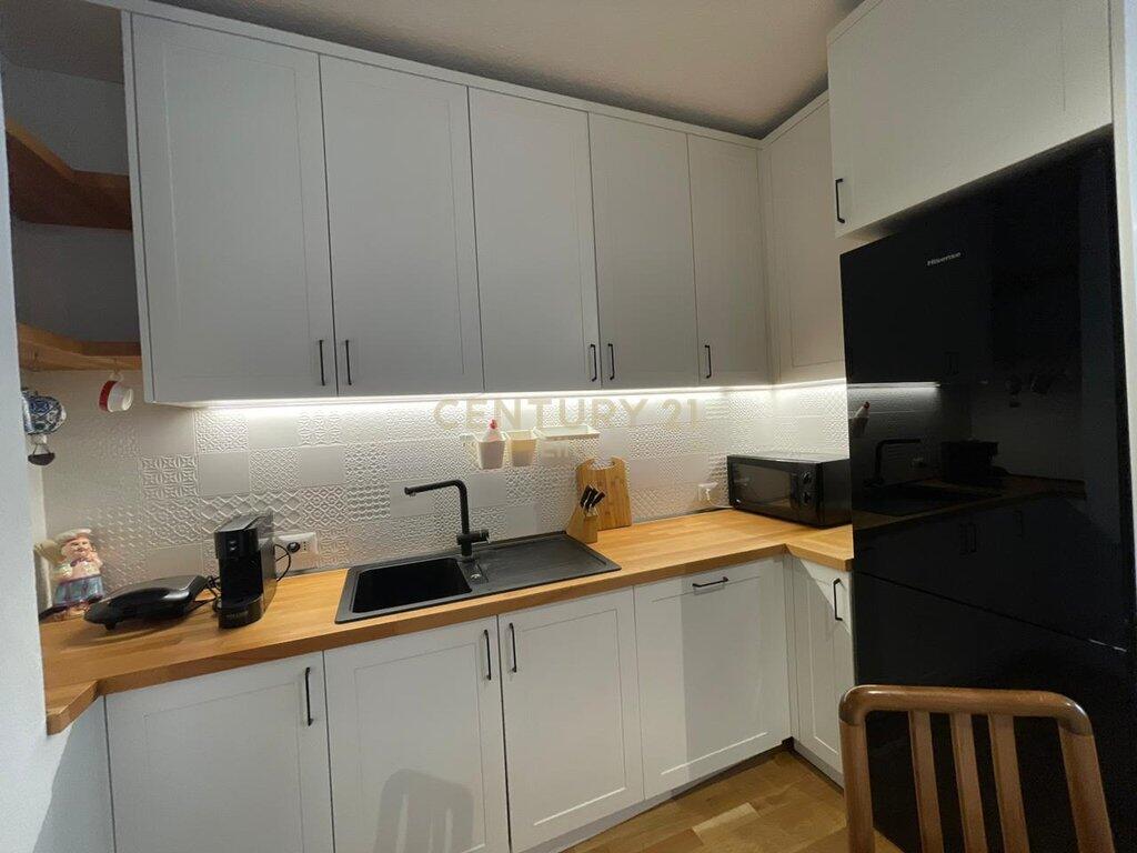 📍 Qira, Apartament 2+1 – Rruga e Kosovareve