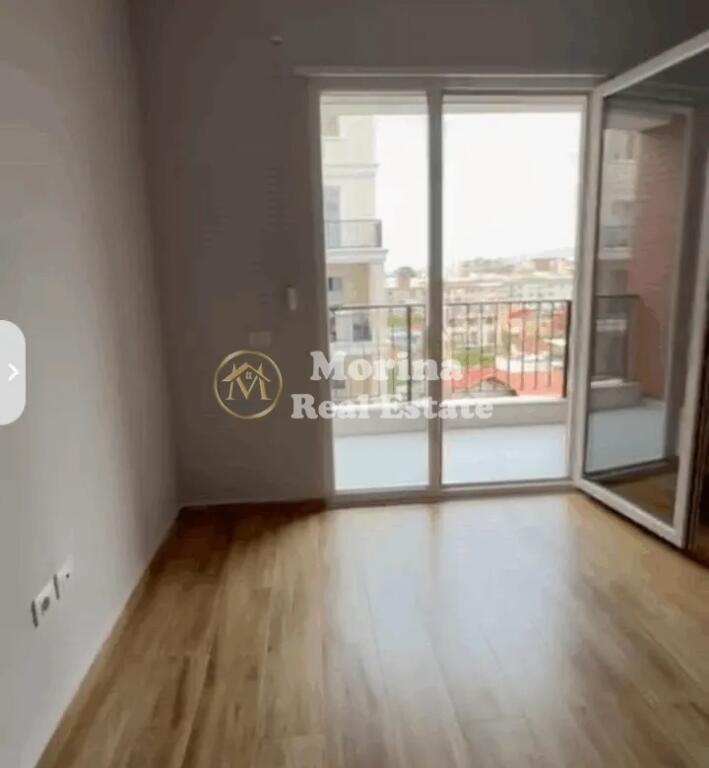 Sale, Apartment 2+1, in Kamez, Price 110000 Euro