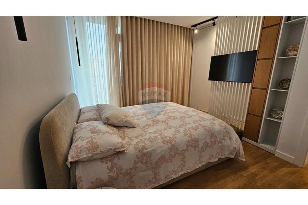 Apartment 2+1 for rent at Lake View !