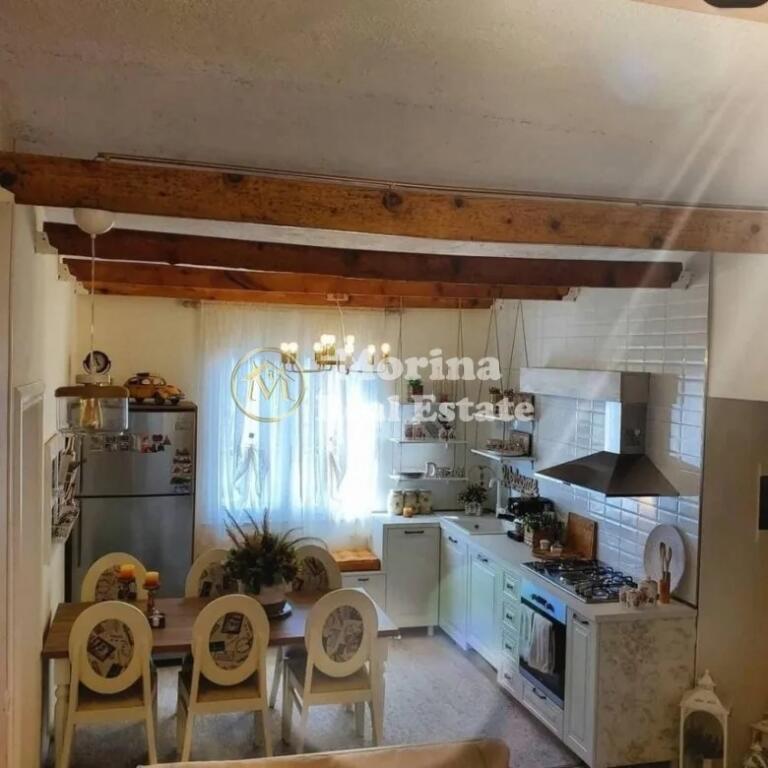 Vendita, Appartamento 3+1, in Via Siri Kodra, Prezzo 173000 Euro
