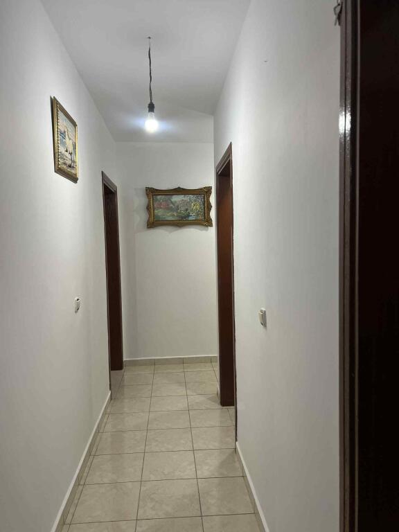 FOR RENT 2+1+2 LAPRAKE  60,000 LEKE