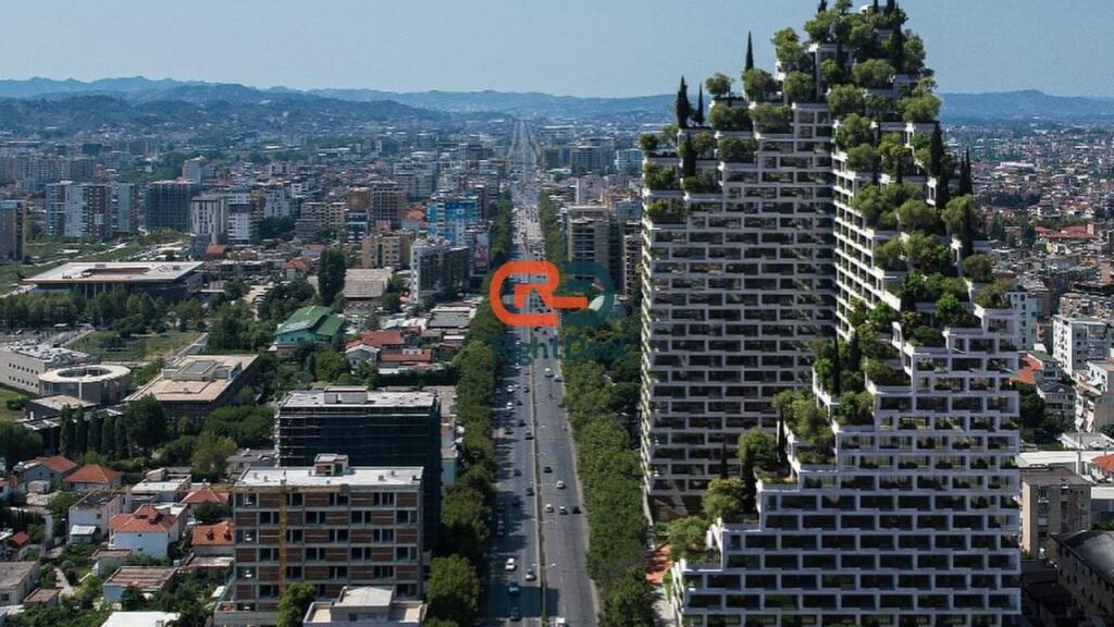 Tek "Lion Residence 2", Shitet Super Apartament 2+1, Me Pamje Dhe Orientim Perfekt !!
