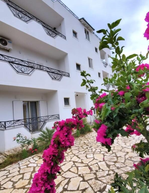 KSAMIL, SHESIM HOTEL