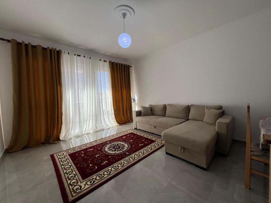 QERA APARTAMENT 1+1 YZBERISHT