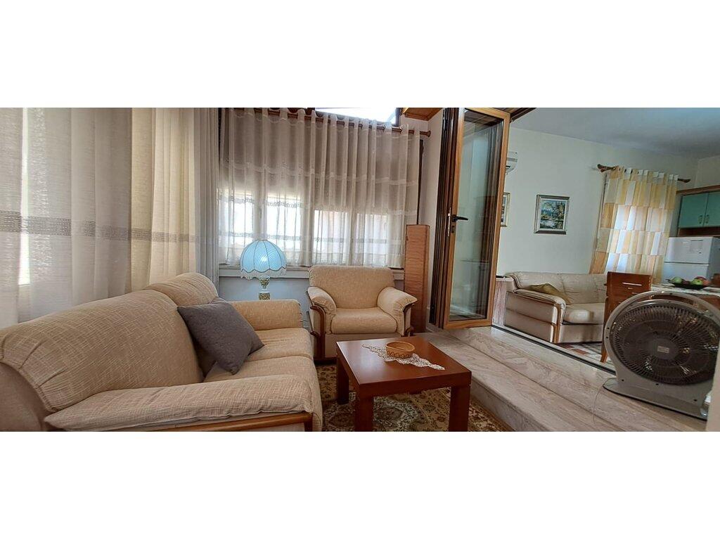 Rent, Apartment/Duplex 2+1+2 Elbasan Street, Tirana.
