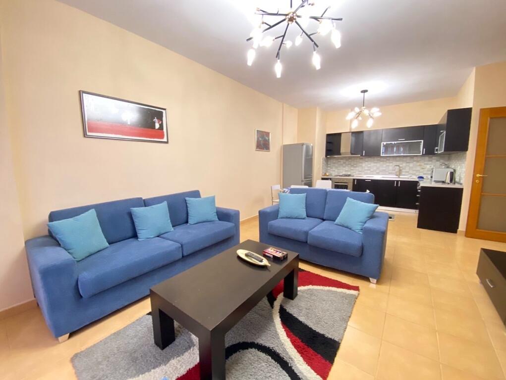 Apartment 2+1 for rent at Rruga e Sales