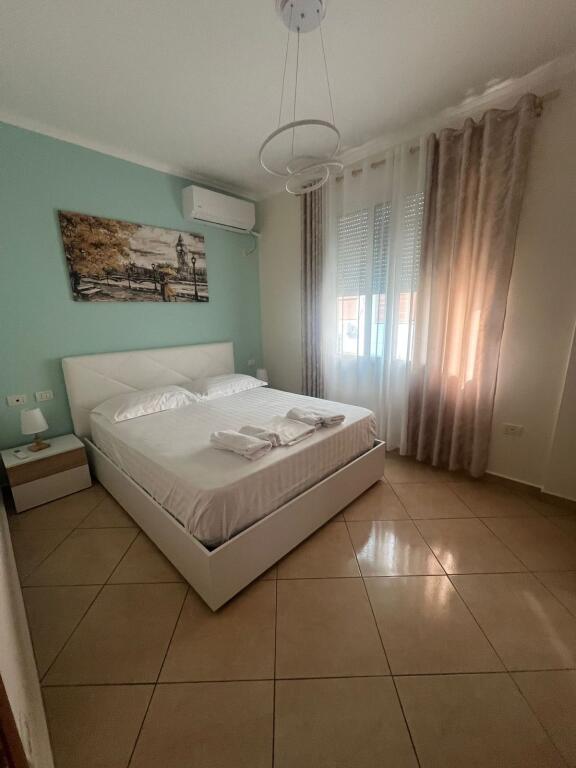 Qera, Apartament 1+1, Fresku, Tirane