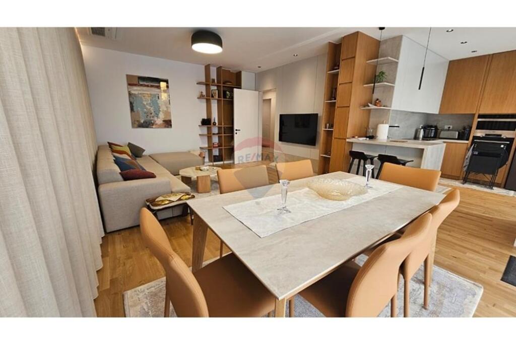 Apartment 2+1 for rent at Lake View