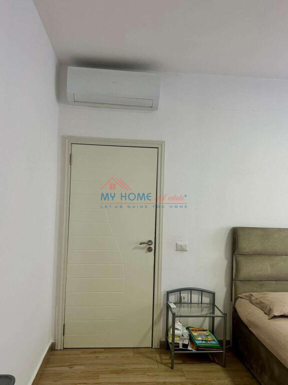 Apartament 1+1 me qira tek 5 Maj Tirane