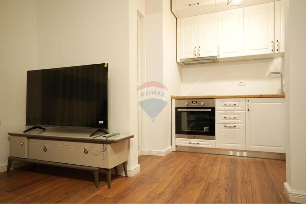 QIRA, APARTAMENT 1+1, ISH HOTEL DIPLOMAT!