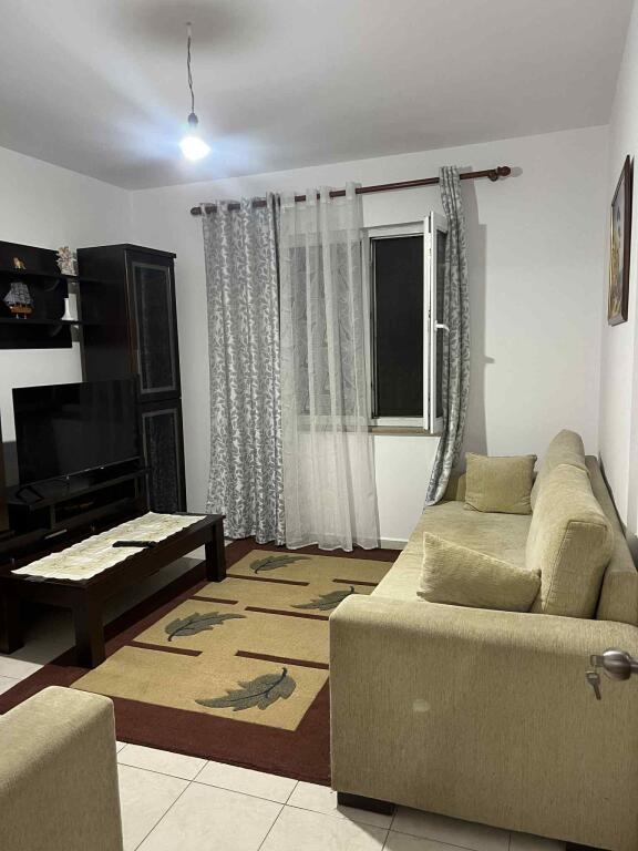FOR RENT 2+1+2 LAPRAKE  60,000 LEKE