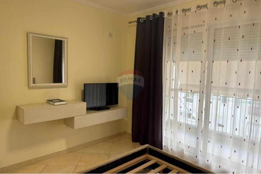 APARTMENT 1+1 FOR RENT AT THE COMPLEX CONTACT