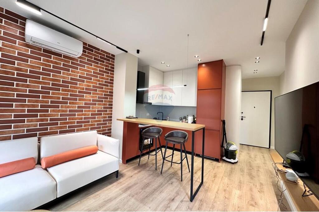 For rent 1+1 Bulevardi i Ri