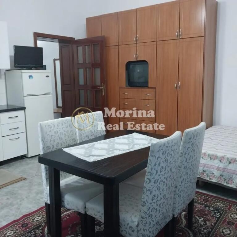 Shitet Garsionere, te Rruga e Dibres, prane QSUT, Cmimi 70000 Euro.