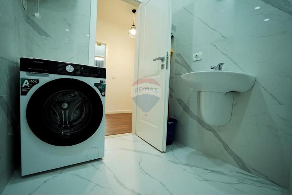 QIRA, APARTAMENT 1+1, ISH HOTEL DIPLOMAT!