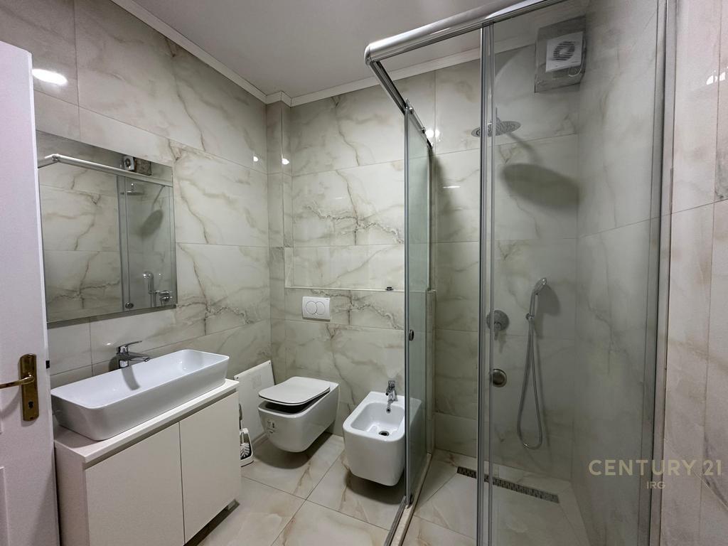 🏢 Office for Rent in the Center – Opposite the Parliament!