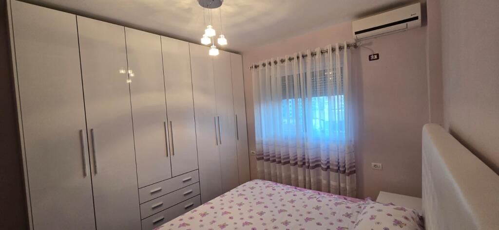 Apartment 1+1 for rent near Ish Parku, Vace Zela street