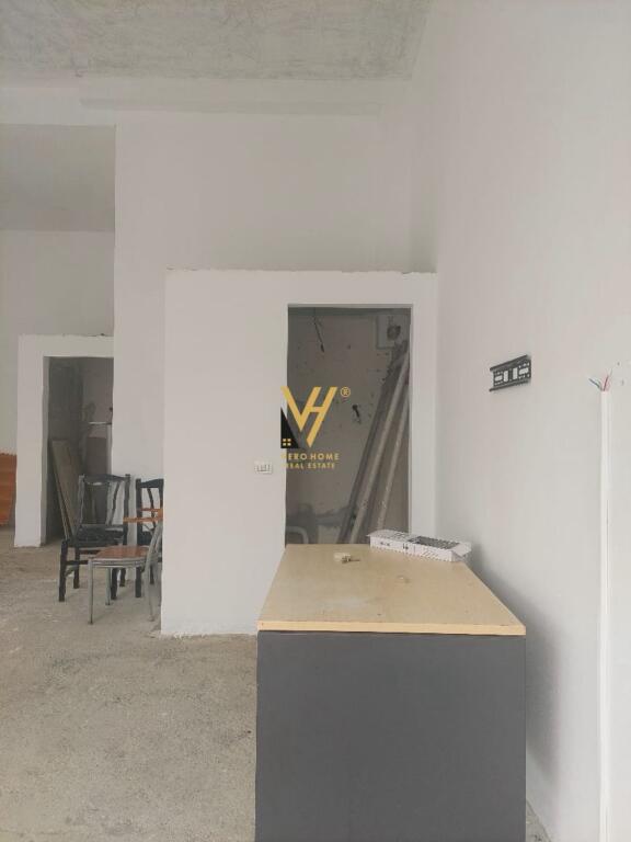 SHITET DYQAN 57 M2 NE ALI DEM 171.000 EURO